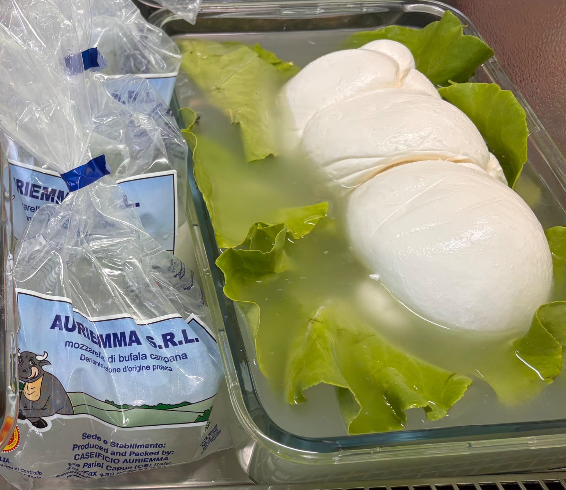 Treccia e mozzarelle di bufala